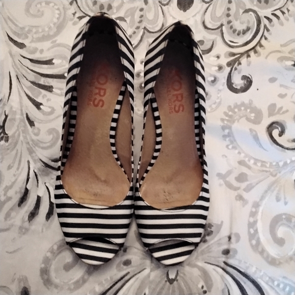 KORS Michael Kors Navy Blue & White Striped Nautical Peep Toe Cork Heels - 8.5 - Picture 10 of 15